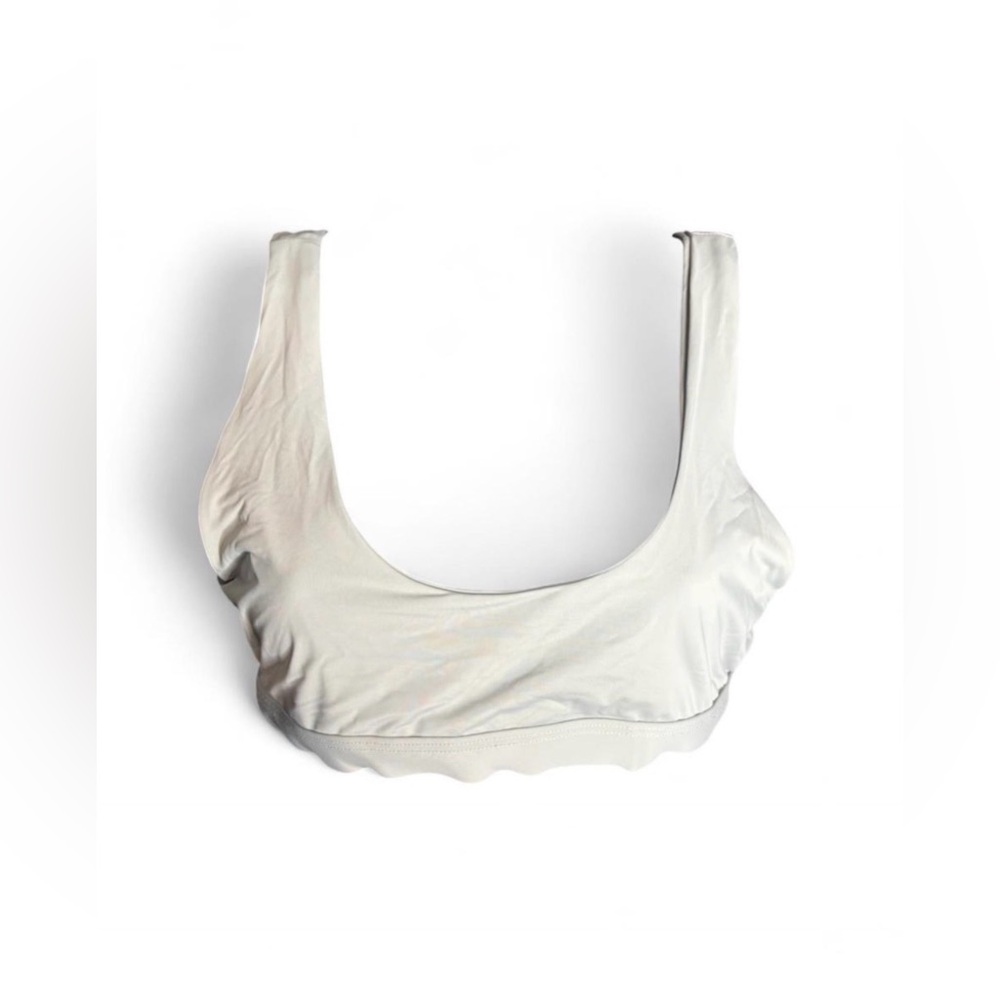 Dippin' Daisy's Cream Scoop Neck Sports Bra